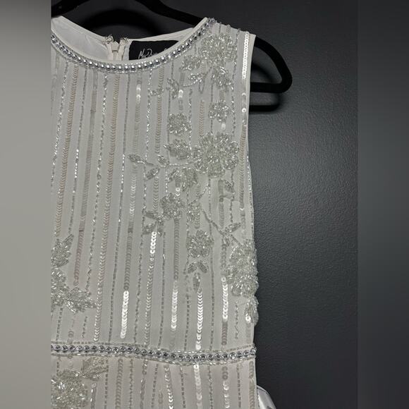 NWT Mac Duggal Striped Floral Embellished Sleeveless Midi Dress 2 White 70260 - Picture 6 of 10